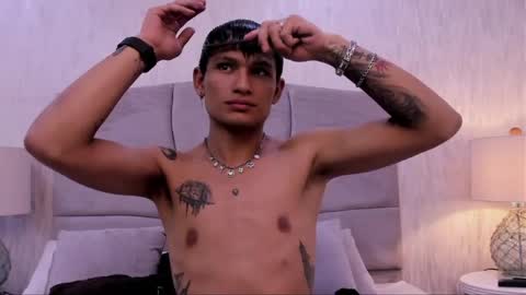 Damian Garcia online show from May 5, 1:56 am