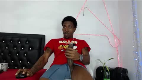 damian_hart_24cm online show from July 14, 11:48 am
