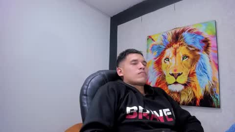 Damian online show from December 12, 12:22 pm