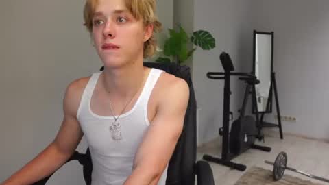 DAMIEN DALLAS online show from July 28, 8:52 pm