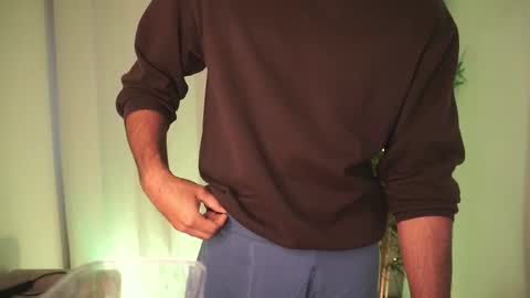 damon_frost online show from March 18, 9:42 pm