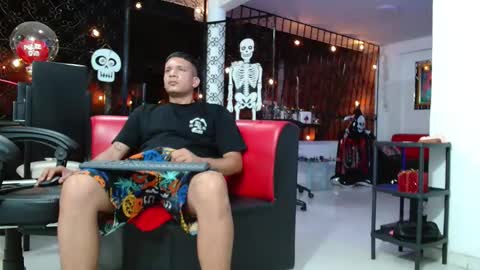 damyan_2003 online show from November 5, 2:46 am