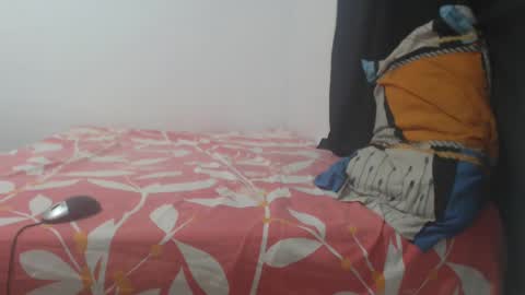 dan_jonson15 online show from October 27, 7:25 pm