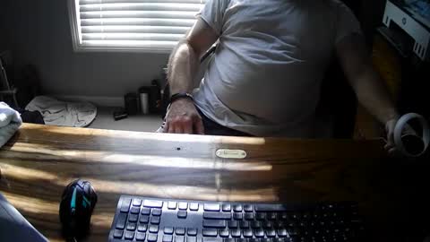 Snapshot of dan_masterskc33 chatting on December 1, 5:48 pm Danny online show from December 1, 5:48 pm