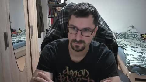 King Dan online show from November 9, 7:38 pm