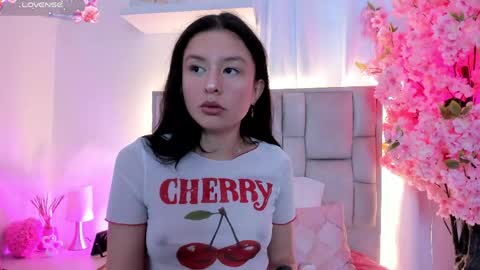 Dana grey   online show from June 9, 12:05 pm