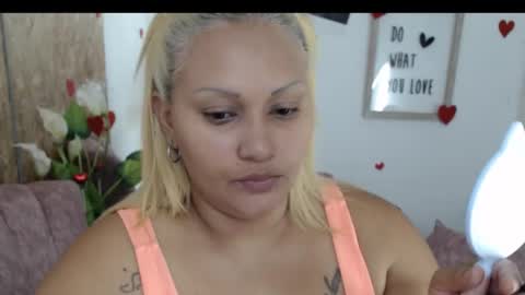 danalaleska online show from November 18, 2:47 am