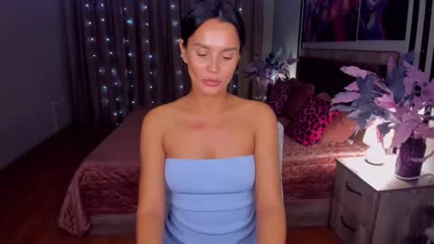 DanaMiers online show from November 29, 6:54 am