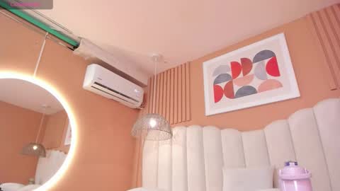 Daniela online show from December 17, 11:28 am