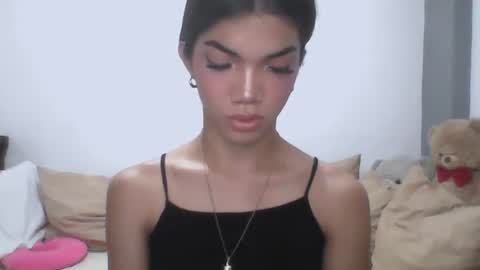 STEPHANIE online show from August 4, 6:37 pm