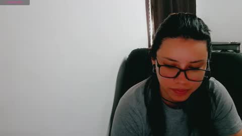 dani y jocelyn online show from February 7, 5:27 pm