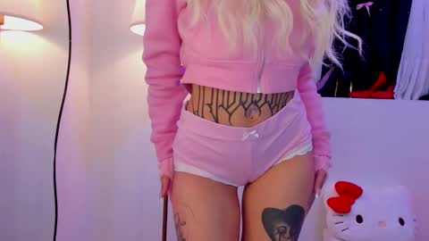 Dani online show from November 4, 10:22 pm