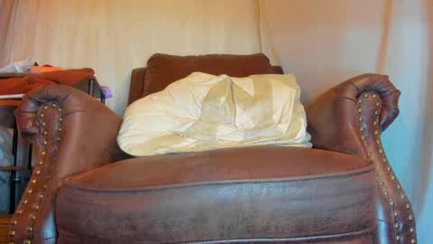 danidollxxx online show from April 5, 3:25 am