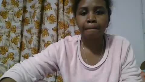 danie80704 online show from December 14, 12:17 am