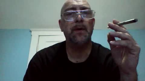 Snapshot of daniel_lbc chatting on October 23, 1:12 pm Daniel online show from October 23, 1:12 pm