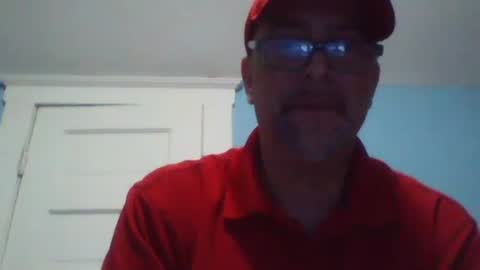 Snapshot of daniel_lbc chatting on October 12, 1:42 am Daniel online show from October 12, 1:42 am