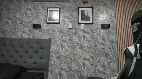 daniel_leconte online show from October 21, 12:05 am