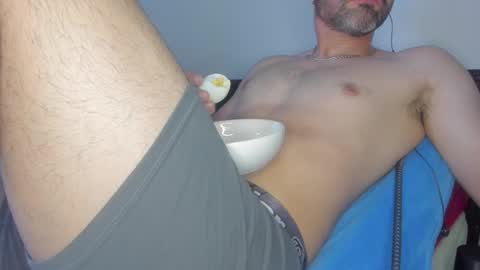 Snapshot of daniel_ny_ chatting on October 20, 6:13 pm Dani online show from October 20, 6:13 pm