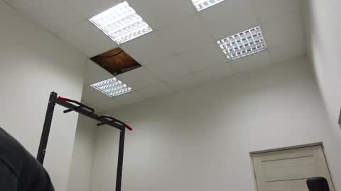 DANIEL SHAWN online show from January 13, 6:37 pm