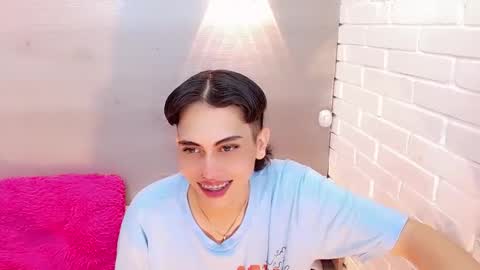 daniela_pink_ online show from January 17, 2:32 am