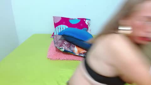 daniela_pra online show from February 23, 12:35 am