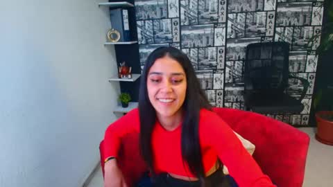 danielamonroe online show from May 15, 1:25 am