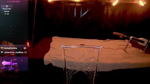 danielareign online show from March 13, 3:37 pm