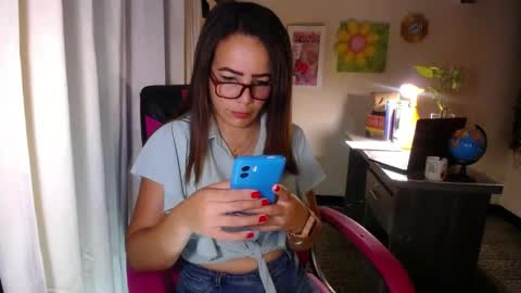 Angie online show from June 8, 6:31 pm