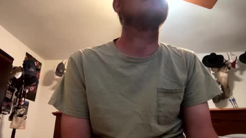 Daniel    y. online show from January 14, 10:23 pm