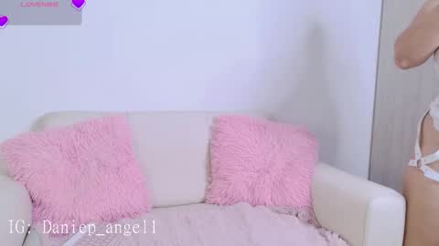 Hi Im Daniela online show from September 16, 1:18 am