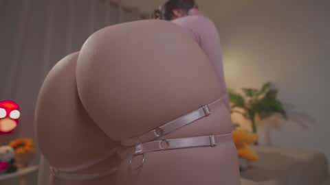      online show from February 3, 12:07 am