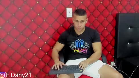 Daniiel online show from February 2, 3:21 am