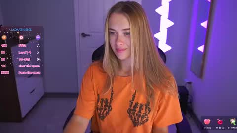 Hi my name is Anna. Please say hello I like to chat with you. If u have request use Tip option .Thank you online show from October 19, 2:49 am