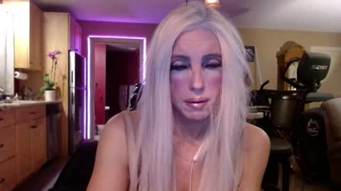 DanikaWhite69 online show from January 19, 11:20 am