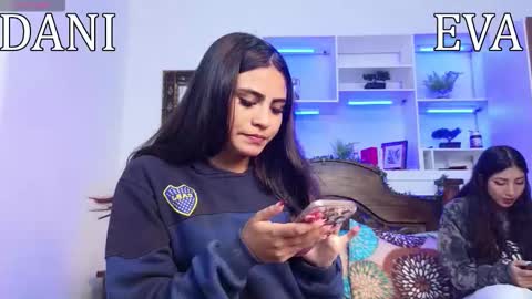 Danilu and Eva online show from February 1, 7:11 pm