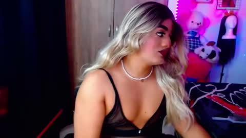 danipein online show from February 14, 11:13 am