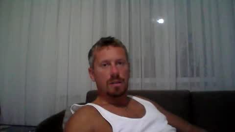 daniel online show from October 9, 9:53 pm