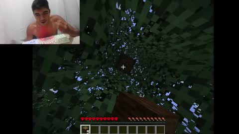 Darwin Daniel Segura Parra online show from November 27, 10:50 pm