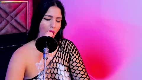 Dani whatson online show from September 27, 4:10 am