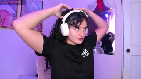 Snapshot of danna_lovs chatting on February 25, 7:06 pm Danna Lovs online show from February 25, 7:06 pm