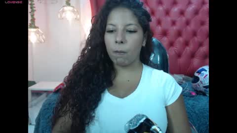 danna online show from June 9, 8:08 pm