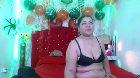 Snapshot of dannalanegra2 chatting on October 12, 8:10 pm dannalanegra2 online show from October 12, 8:10 pm