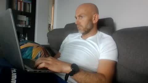 danny81boy online show from July 27, 11:29 am