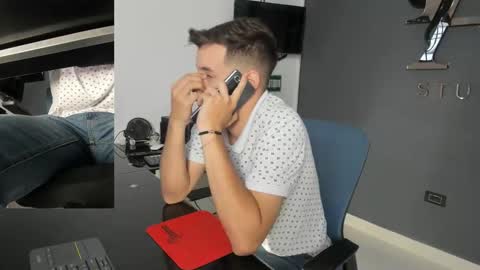 danny_and_lara online show from October 4, 7:00 pm