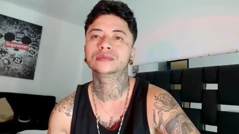 Danny  online show from February 4, 7:22 pm