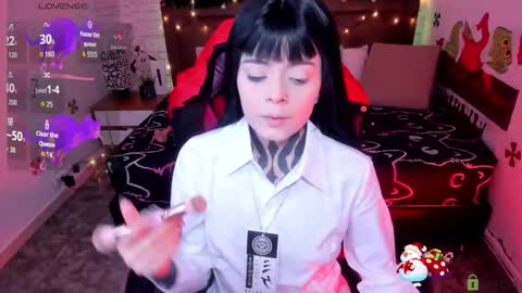 dannyblersack online show from December 13, 9:43 pm