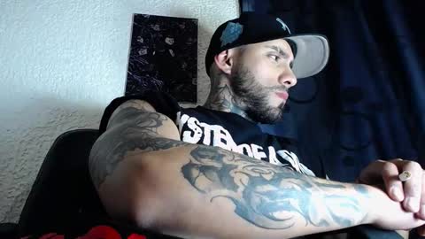 dante_d_angelo_ online show from December 17, 7:15 am