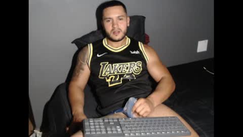 dantebrown1 online show from June 13, 11:59 pm