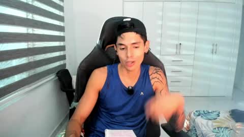 X Dante7373574 online show from March 20, 11:32 pm