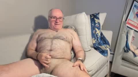 Mark online show from November 19, 9:08 am